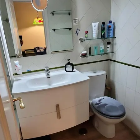 Semi-detached Adosado Con Encanto -130 M2 - Wifi 600 Mb - Piscina Comunitaria - Patio Privado Torremolinos