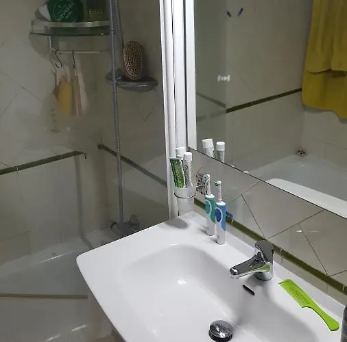 Townhouse, Adosado Con Encanto -130 M2 - Wifi 600 Mb - Community Pool - Private Patio